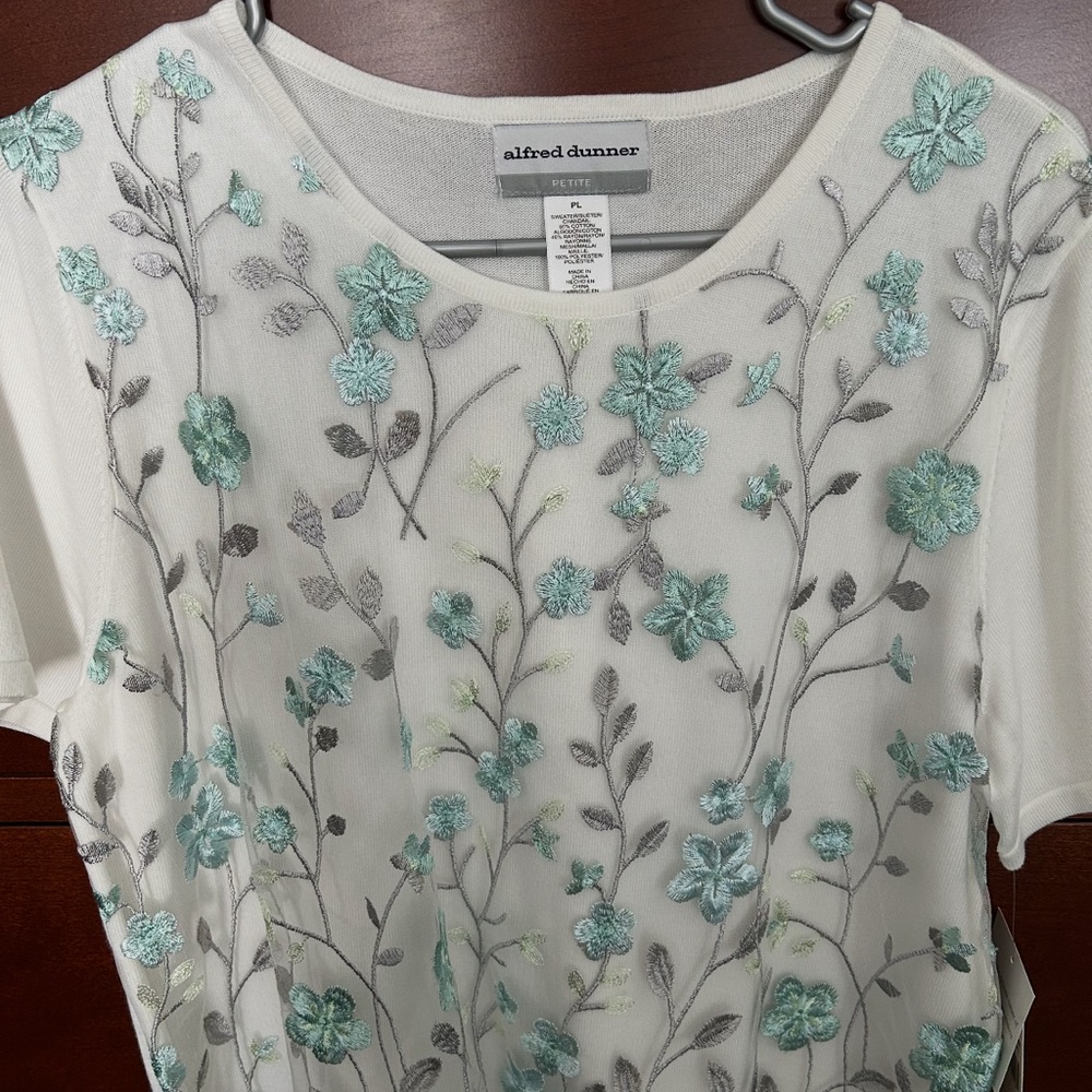 Alfred Dunner Short Sleeve Top - White and Blue Floral